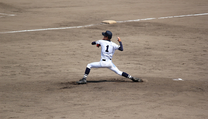 少年野球　ピッチャーの注意点　フォーム（投げ方）の練習法