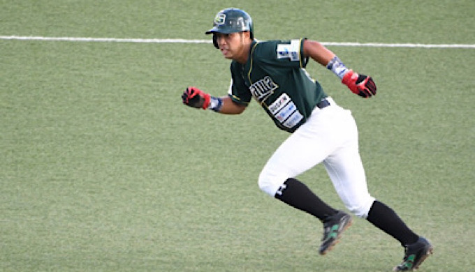 走力は大きな武器！走塁を制するものは試合を制す？